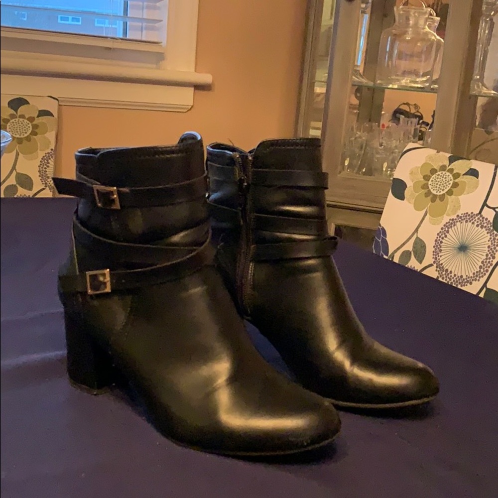 Ankle boots